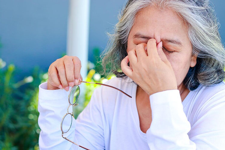 کمبود شدید ویتامین ای می‌تواند به مشکلات عصبی منجر شود.